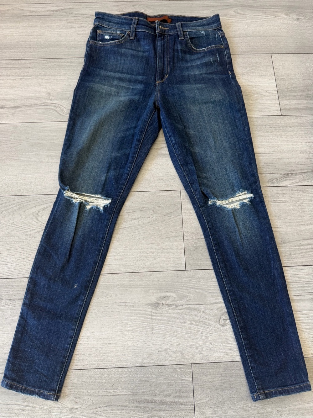Joe's Jeans the Charlie high rise Indigo Skinny ankle Jeans with Knee